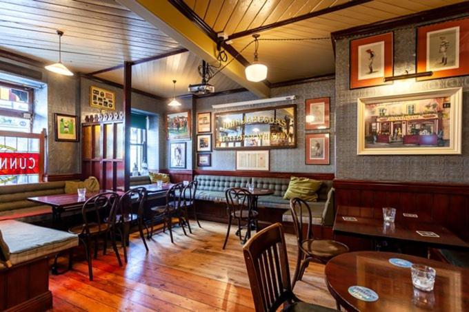 The Rooms At Cunningham'S - Adults Only คิลแดร์ ภายนอก รูปภาพ